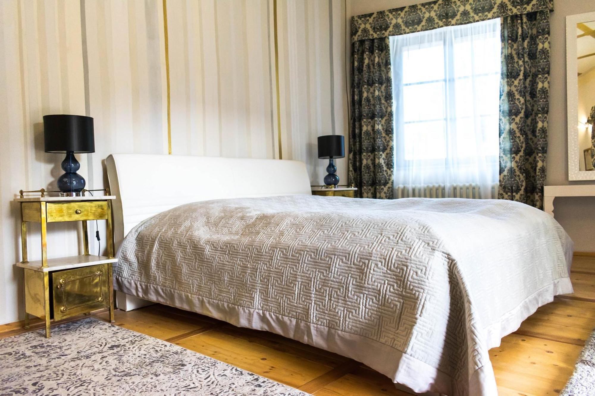 Chateau Grandcastle Liptovský Hrádok Esterno foto